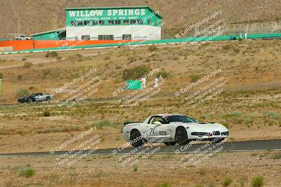media/Jun-01-2025-CalClub SCCA (Sun) [[eae223c5dd]]/Group 4/Qualifying/